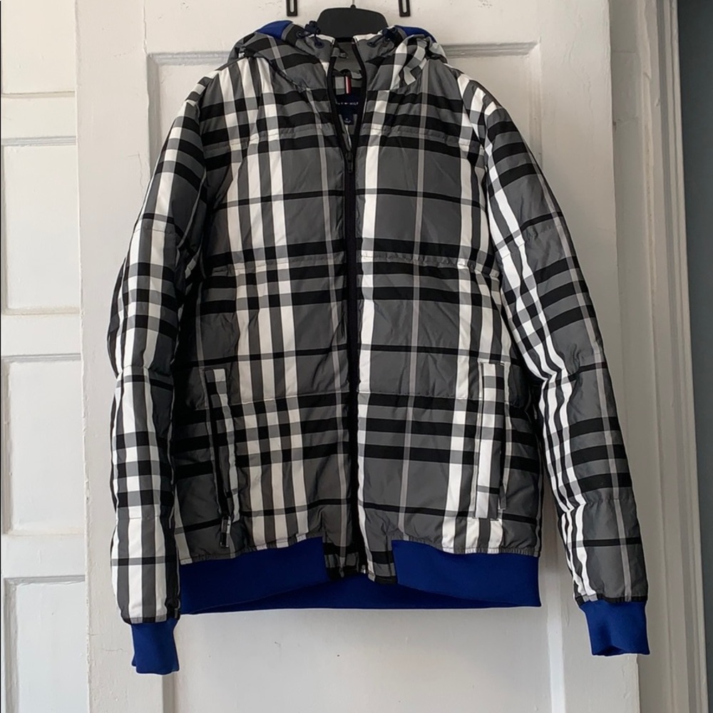 Men’s Tommy Hilfiger Plaid Short Puffer Jacket szM